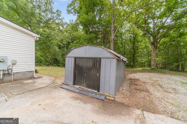 Building Photo - 246 Kings Ridge Dr