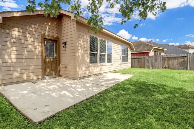 Building Photo - 13834 Rolling River Ln