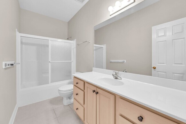 Building Photo - 4276 N Woodstock Dr