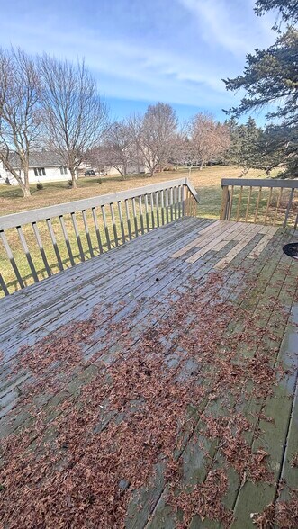 Building Photo - 3420 Parkwood Dr