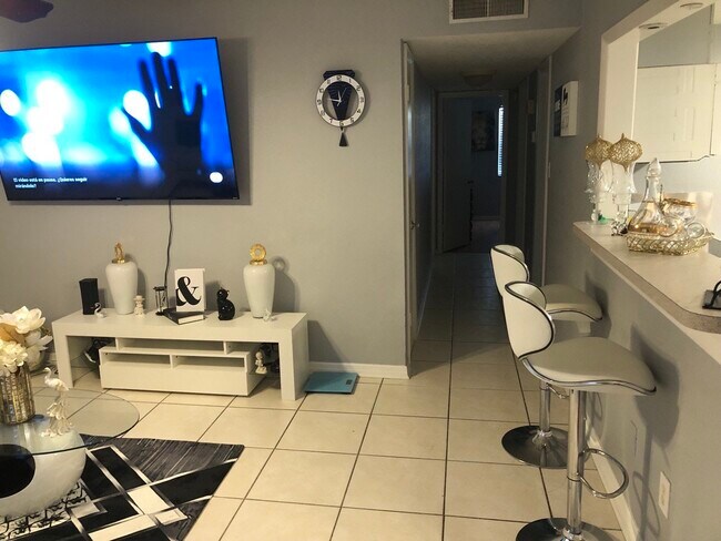 Building Photo - 4708 Christa Ct