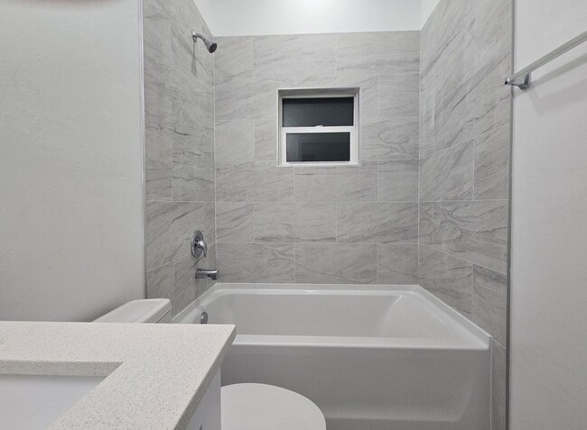 Building Photo - BRAND NEW 4/2/2-SOUTH LEHIGH ACRES