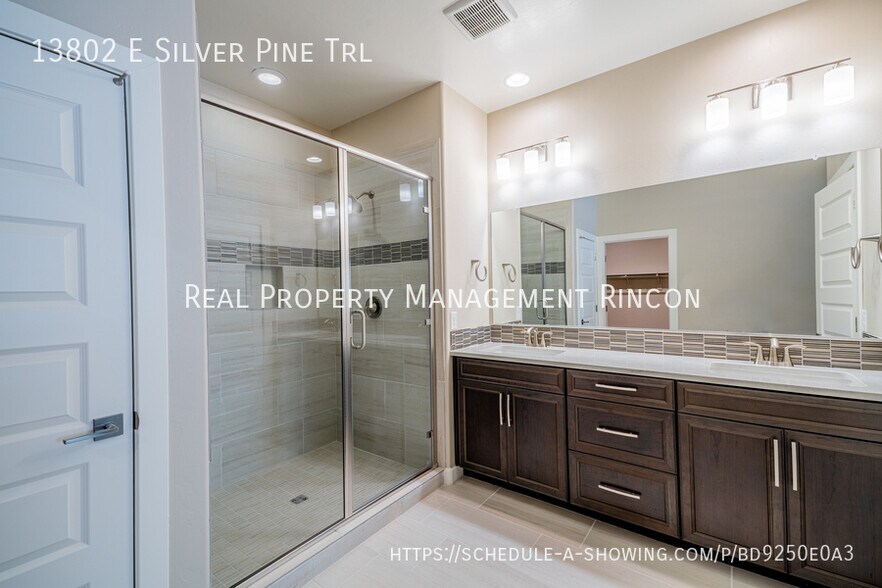 Building Photo - 13802 E Silver Pne Trl