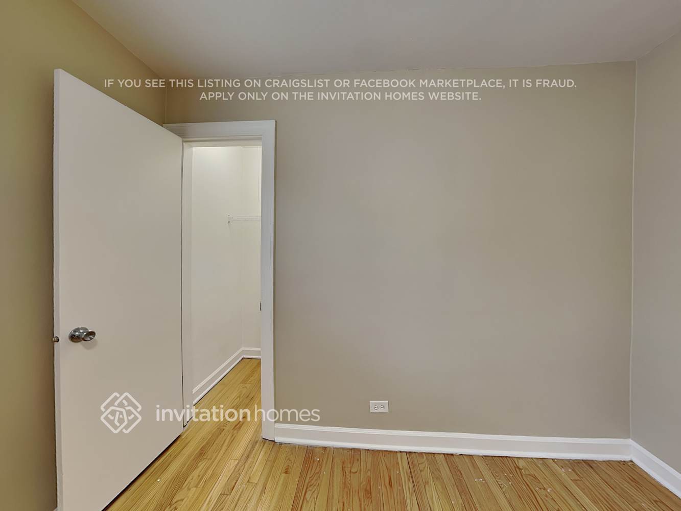 Building Photo - 5049 N Newcastle Ave