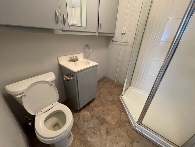 Building Photo - 501 Ave B