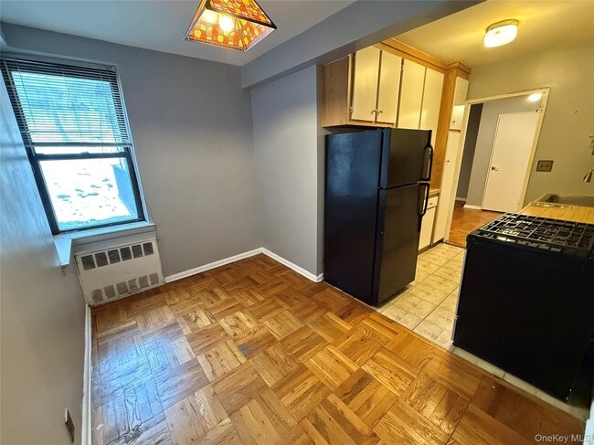 Building Photo - 277 Bronx River Rd