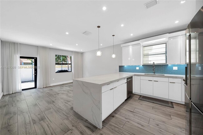 Building Photo - 11448 SW 151st Path