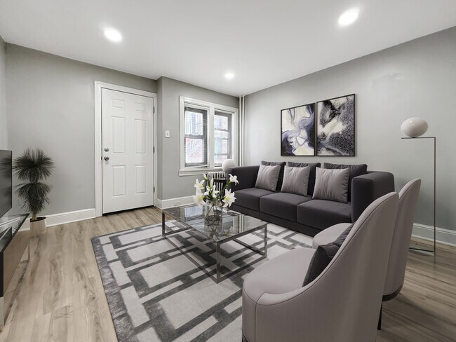 Building Photo - Cedar Court