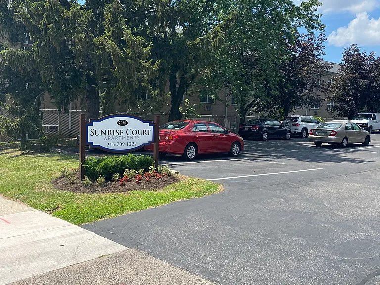 Building Photo - 500 E Upsal St