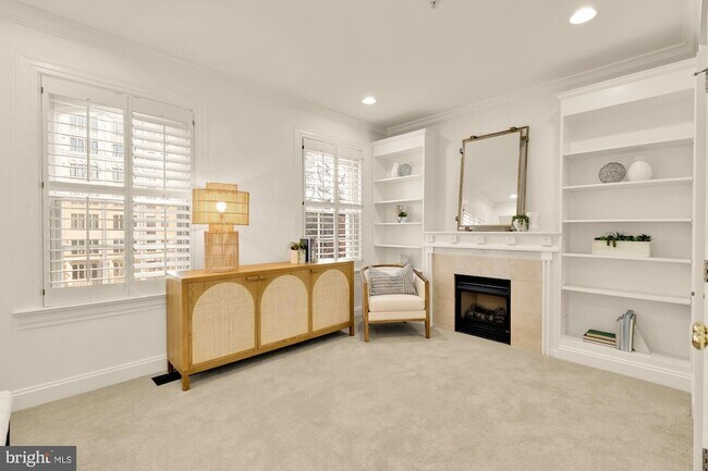 Building Photo - 1704 16th St NW