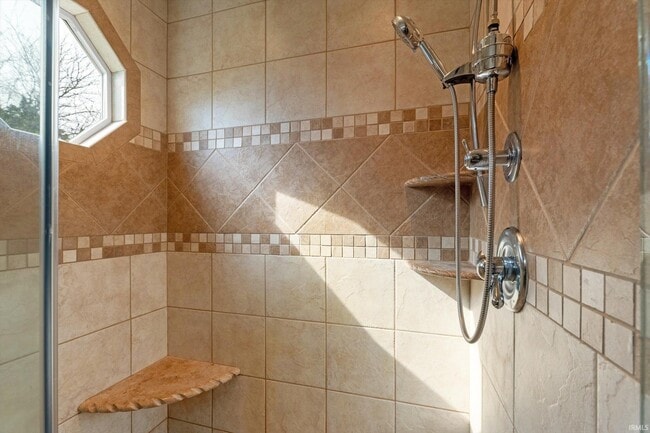 Building Photo - 51595 Harvester Dr