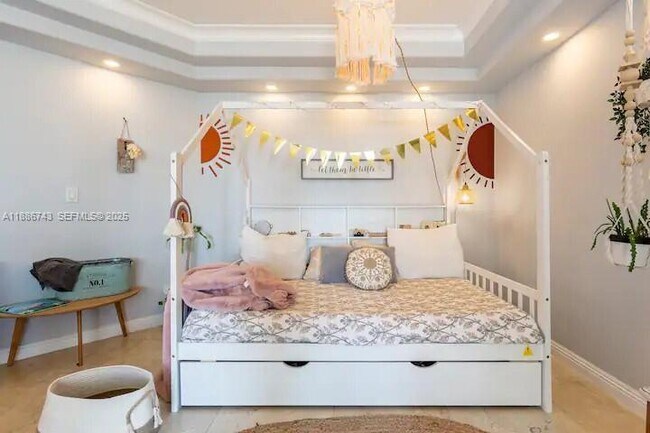 Building Photo - 3901 S Ocean Dr