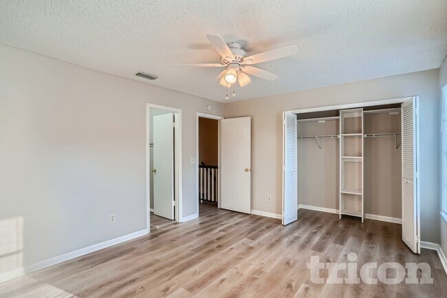 Building Photo - 1844 Mill Run Cir