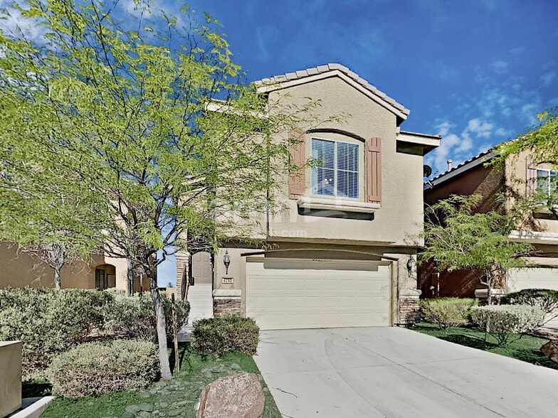 Primary Photo - 4740 Sweeping Glen St