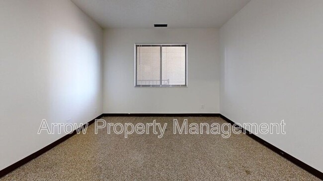 Building Photo - 201 E Arbor Ave