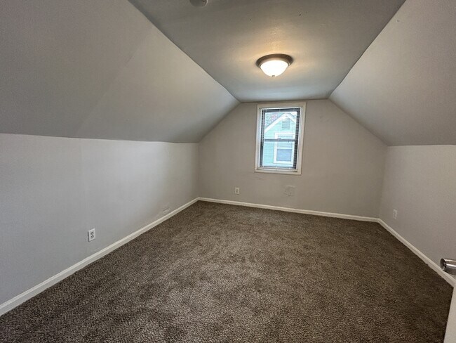 Building Photo - 7122 Indiana Ave