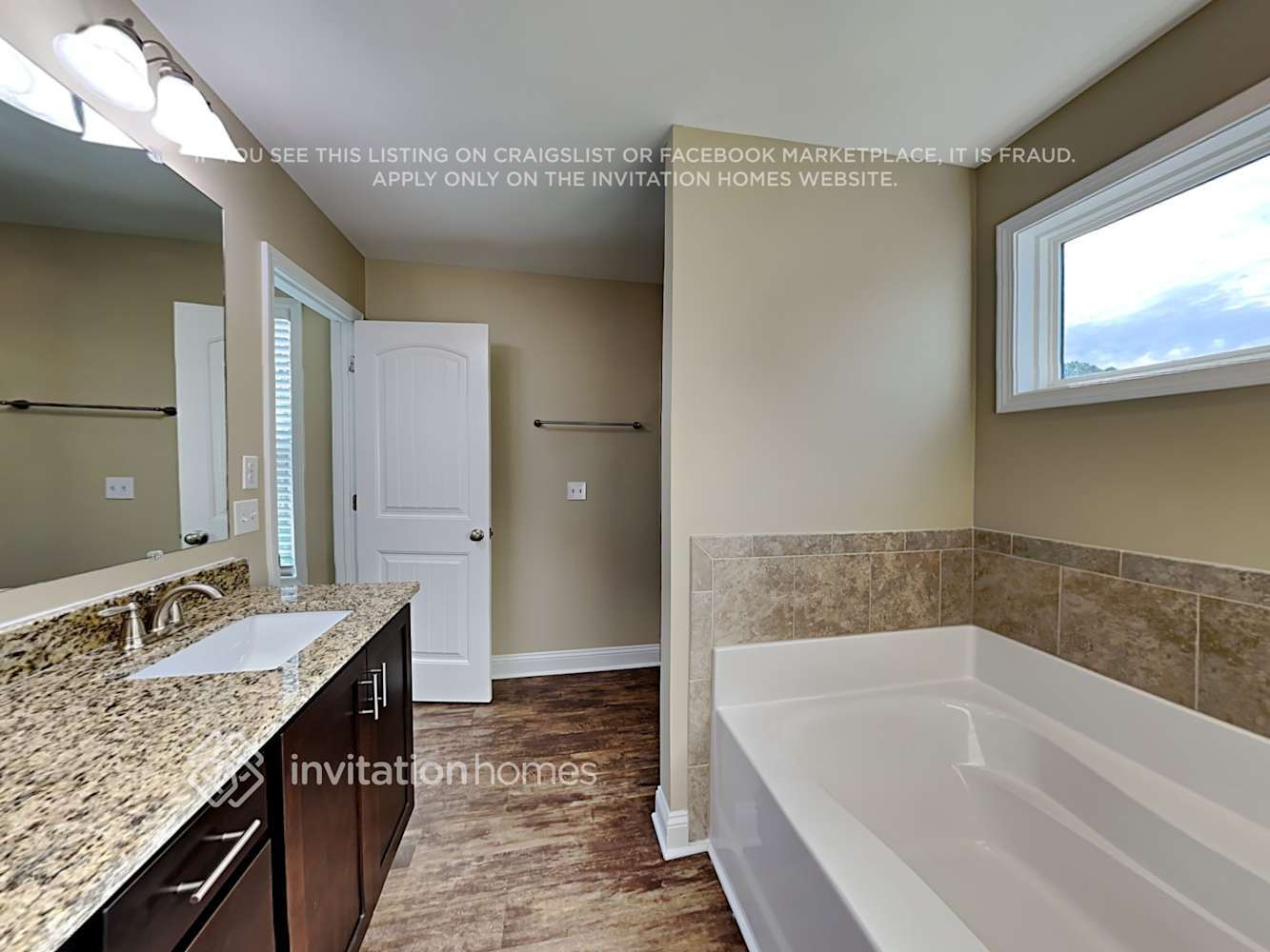 Building Photo - 138 National Dr