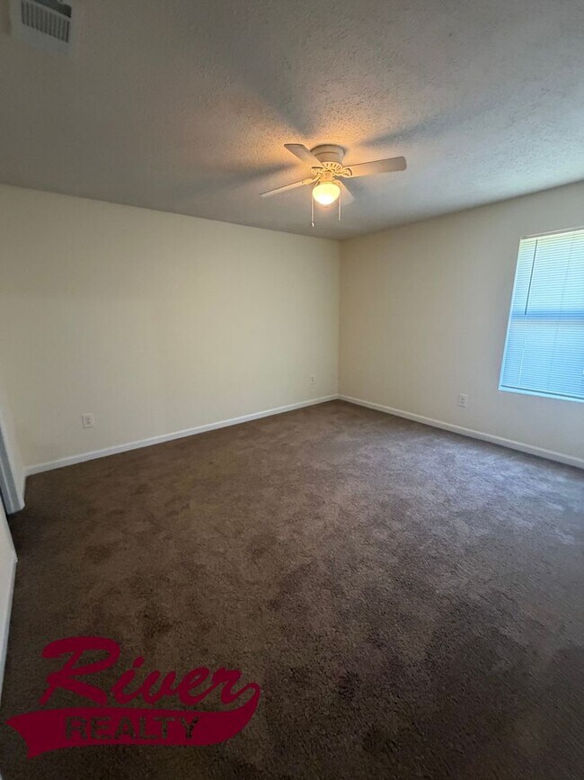 Building Photo - 3 Bedroom House in Hephzibah For Rent.
