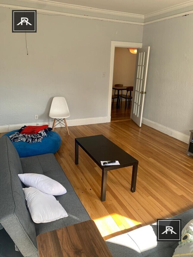 Building Photo - 2 bedroom in Brookline MA 02446