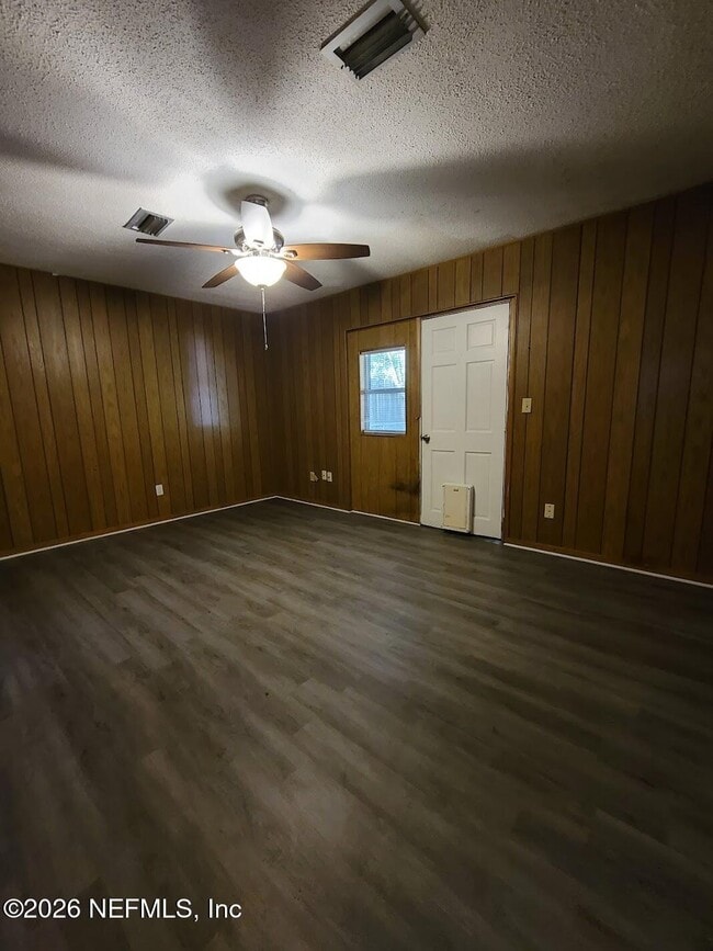 Building Photo - 365 SE Castillo Terrace