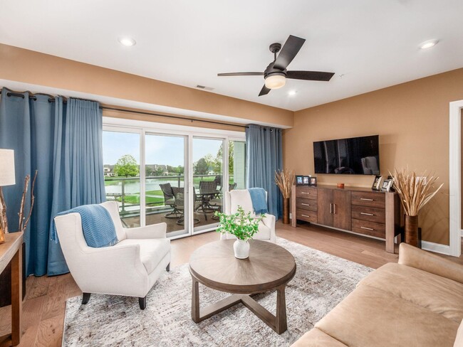 Building Photo - 5211 Highpointe Lakes Dr