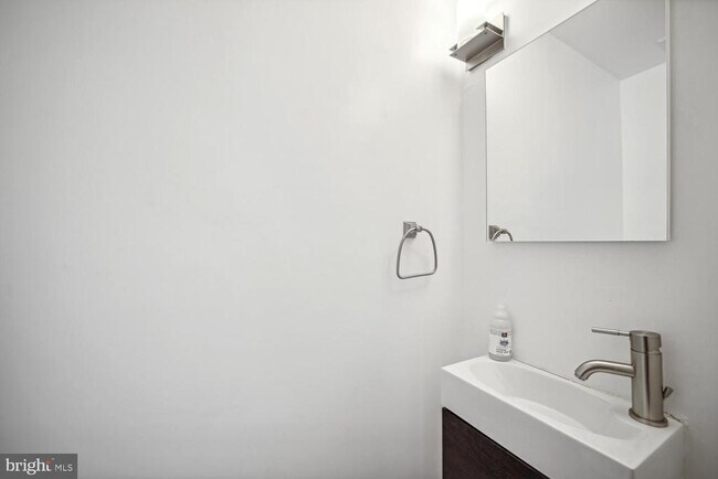 Building Photo - 3617 13th St NW