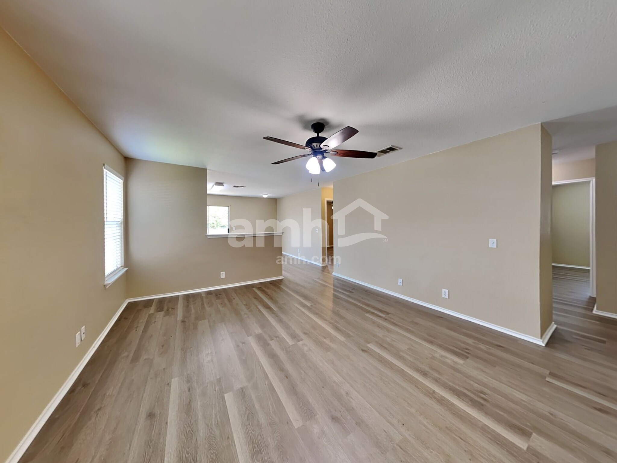 Building Photo - 255 Challenger