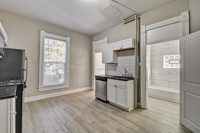 Building Photo - 1309 Wright St