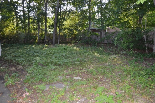 Building Photo - 59 Robinson Ave