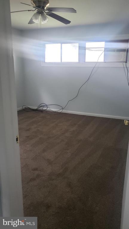 Building Photo - 212 Allendale Dr