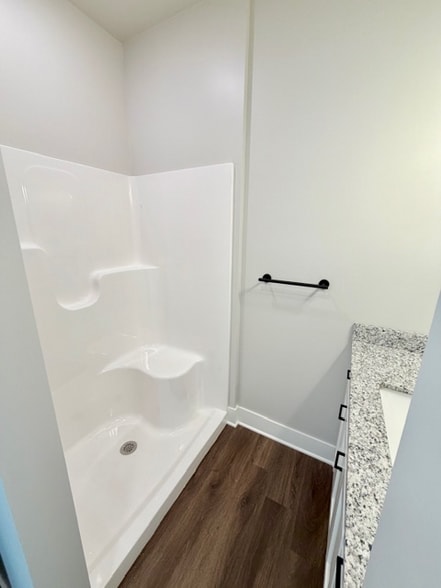 Building Photo - 1521 S Duncan Ave