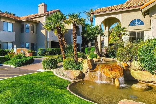 Building Photo - 9600 N 96th St