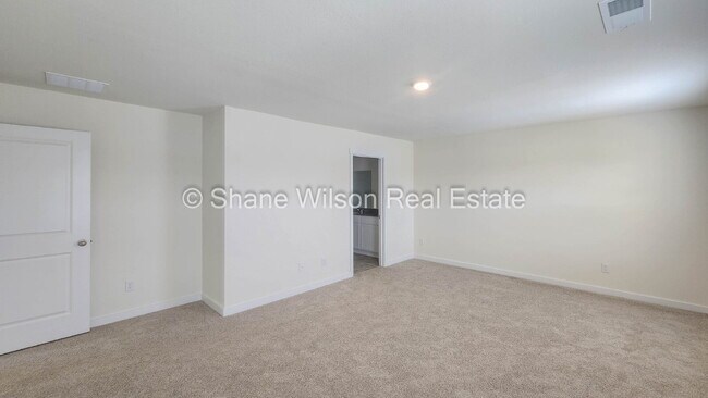 Building Photo - Recently built 4-Bedroom Home with 2.5 Baths in Dalton - 2,382 Sq Ft of Comfort!