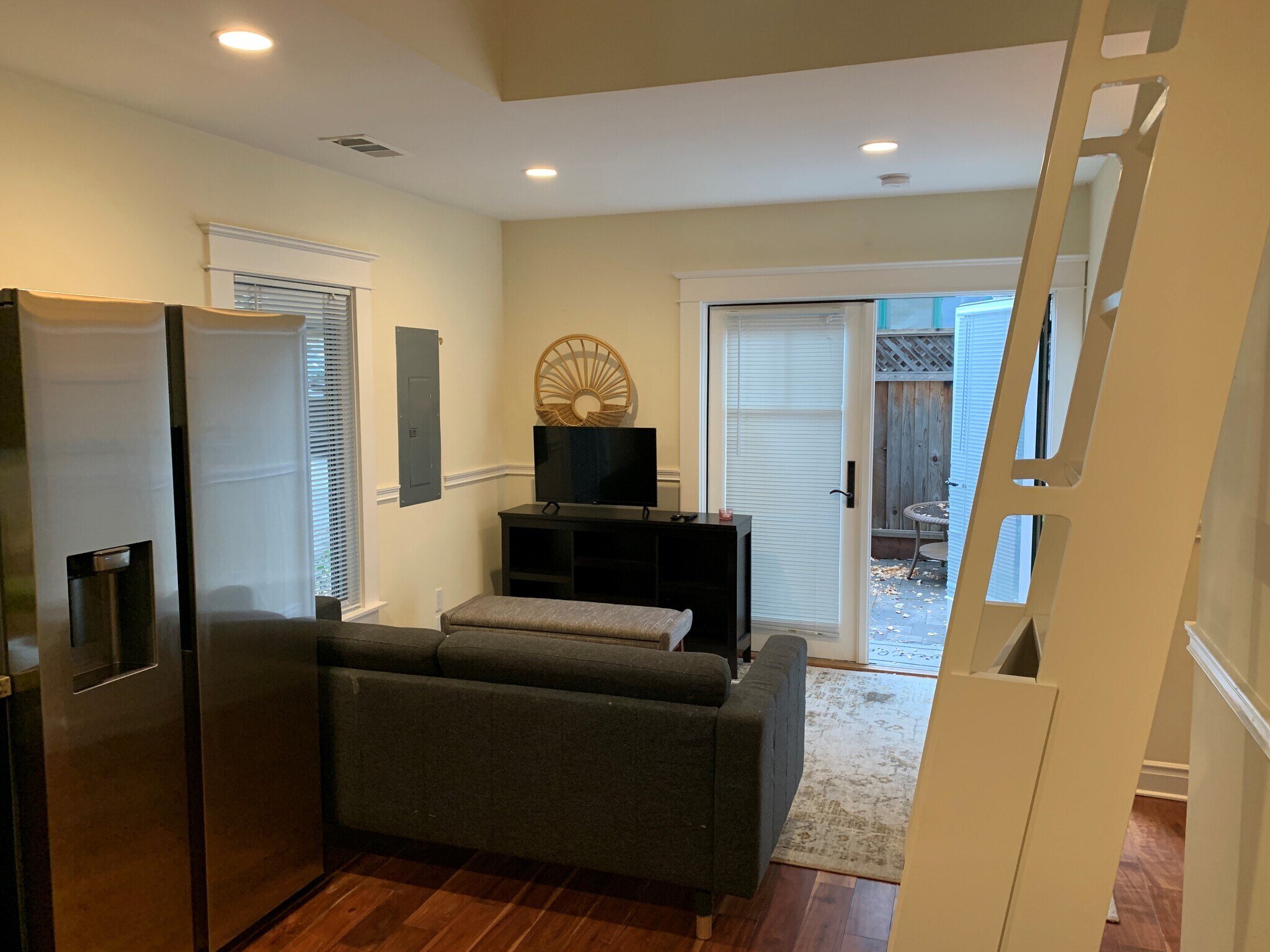 Living area. - 2321 Tice Valley Blvd