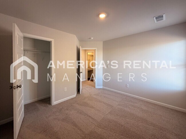 Building Photo - Modern New Construction Townhouse in Lincoln, AL!