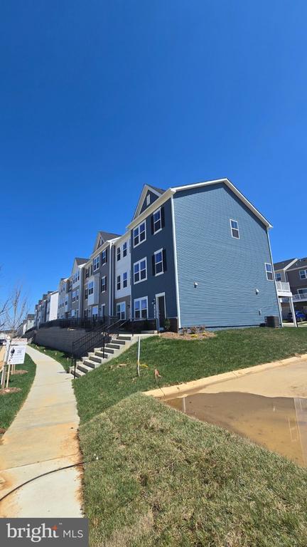 Building Photo - 1230 Red Clover Ln