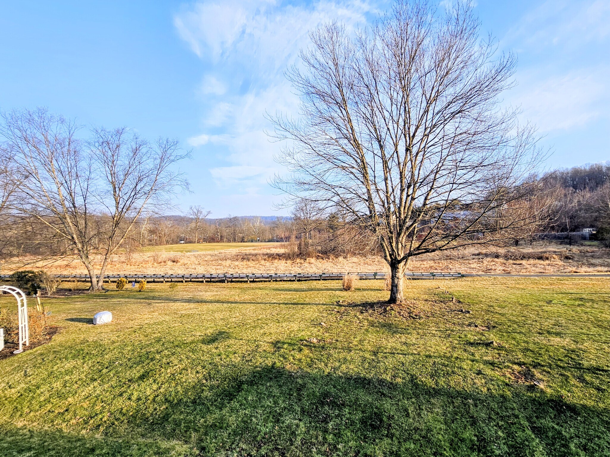 Building Photo - 131 Red Stone Cir