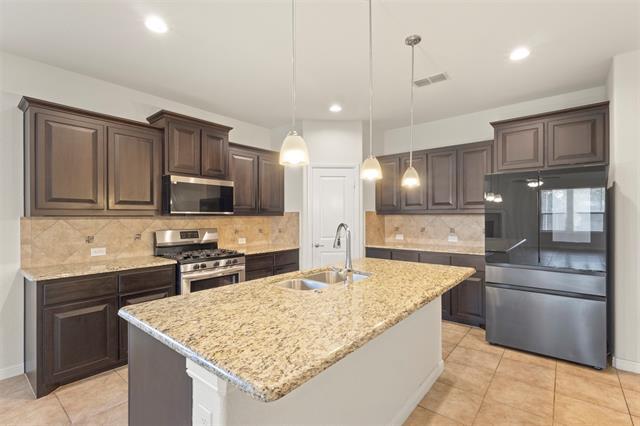 Building Photo - 9205 Nickel Creek Dr