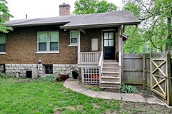 Building Photo - 3917 Nanz Ave