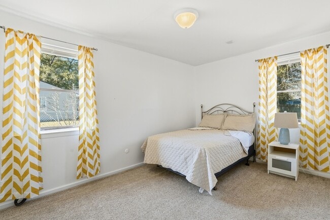 Building Photo - 2222 Bacon Park Dr