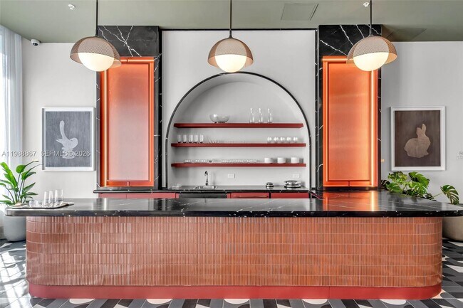 Building Photo - 601 N Miami Ave