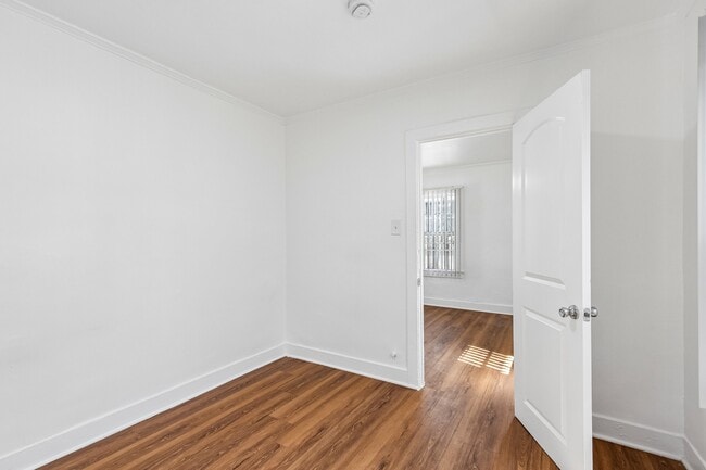 Floorplan - 4214-4240 S. Hoover St.
