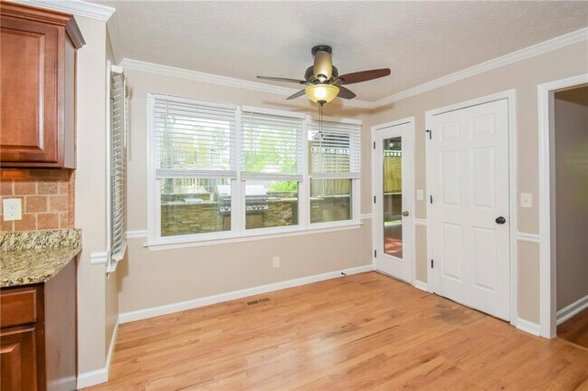 Building Photo - 4609 Pine Harbor Ct NE