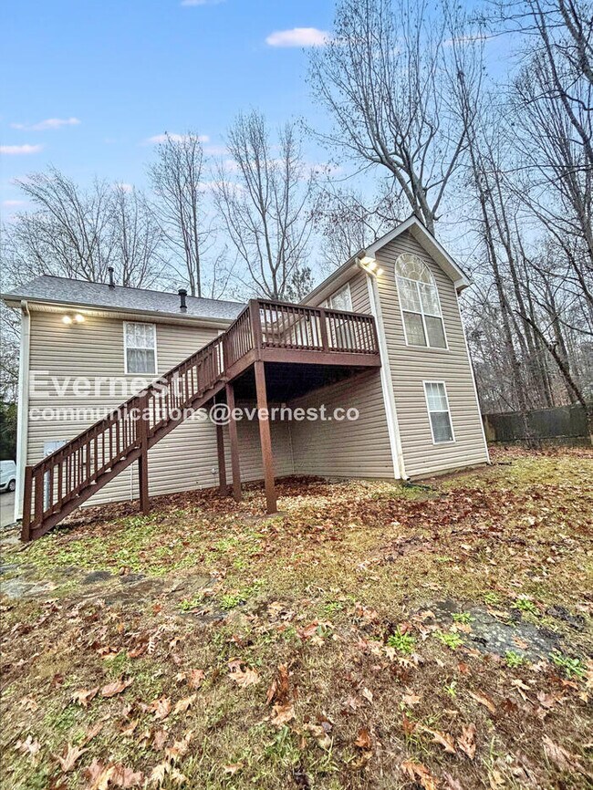 Building Photo - 320 Ashley Woods Dr