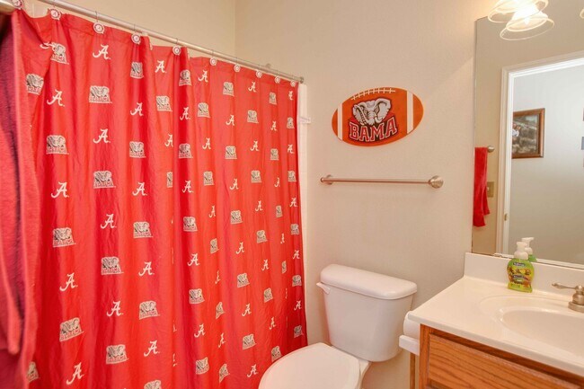 Building Photo - 7534 Angelwing Dr