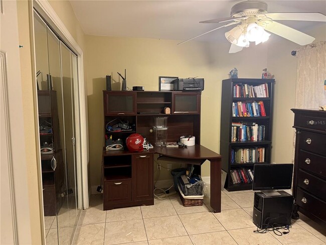 Building Photo - 725 Bristol Forest Way