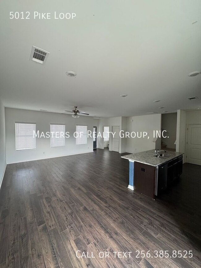 Building Photo - 5012 Pike Lp