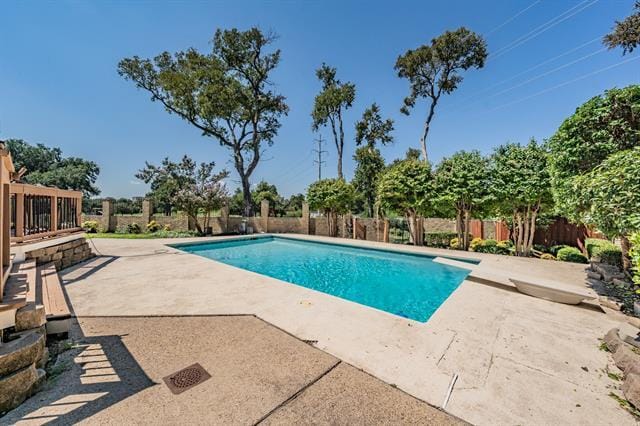 Building Photo - 16056 Chalfont Ct