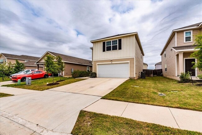 Building Photo - 196 Thistle Ln