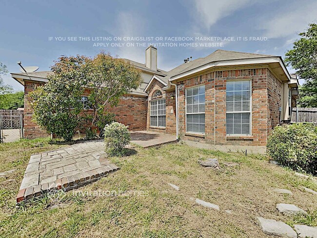 Building Photo - 1656 Churchill Ln
